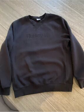 Hurley Black Embossed Logo Crewneck Sweatshirt Womens
